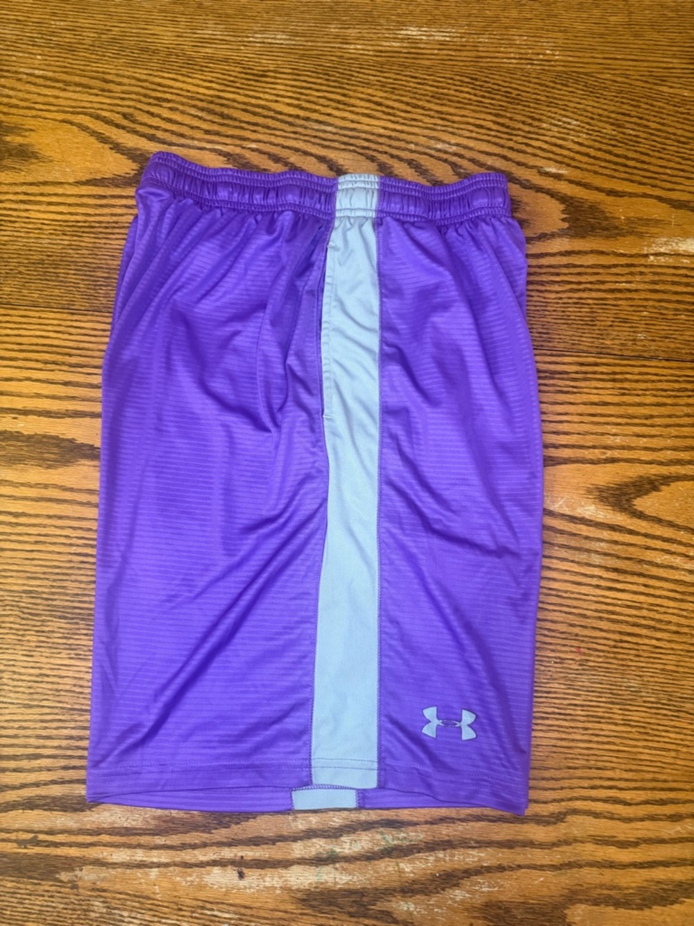 Under Armour Purple & Grey Loose Fit Basketball Shorts - Size Medium (M)